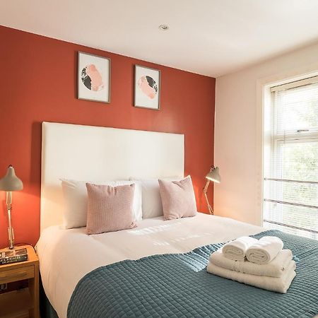 Fitzrovia - Charlotte Street By Viridian Apartments 런던 외부 사진