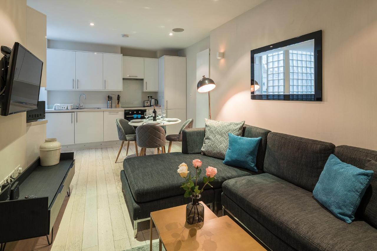Fitzrovia - Charlotte Street By Viridian Apartments 런던 외부 사진
